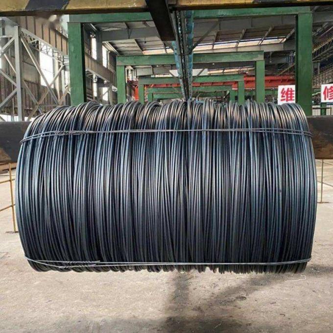 Os Rebars de aço de aço deformados laminados a alta temperatura da barra HRB400 deformaram a barra de aço por Ton Price Reinforcing Wire Rod