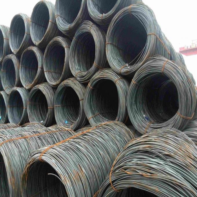 Os Rebars de aço de aço deformados laminados a alta temperatura da barra HRB400 deformaram a barra de aço por Ton Price Reinforcing Wire Rod