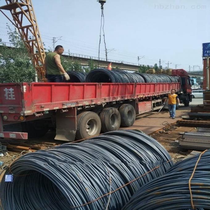Os Rebars de aço de aço deformados laminados a alta temperatura da barra HRB400 deformaram a barra de aço por Ton Price Reinforcing Wire Rod